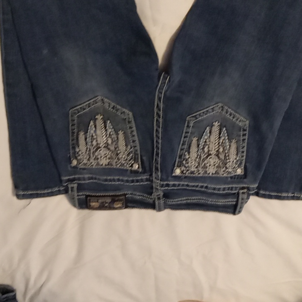 Women's size 27 Grace in La jeans